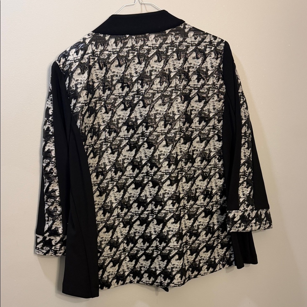Joseph Ribkoff Black and White Patterned Jacket - Picture 8 of 9